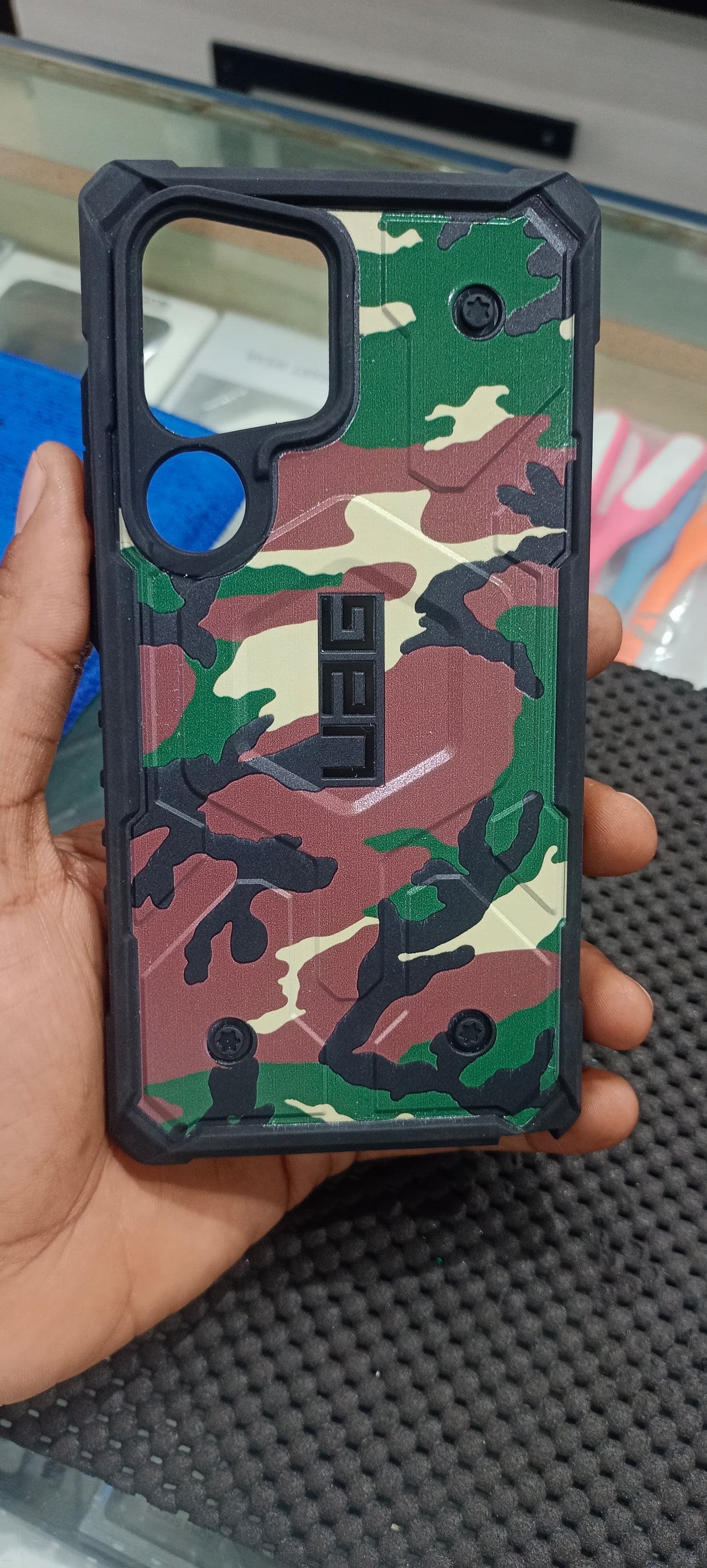 UAG Defender Case with Magsafe for Samsung Galaxy S24 Ultra