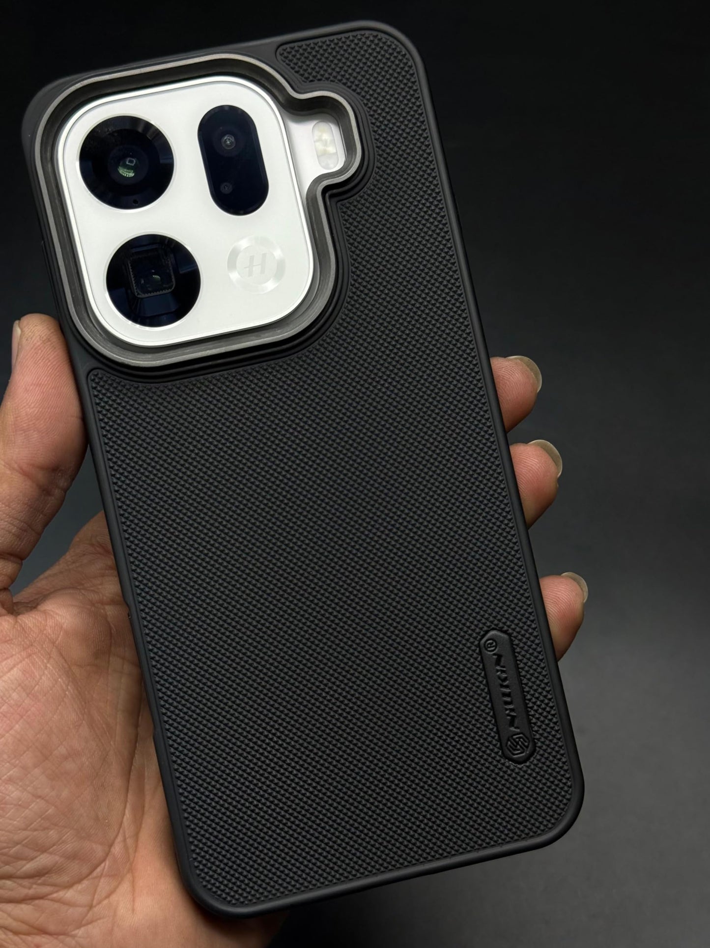 NIUKIN Super Frosted Dotted Case with Camera Ring for Oppo Find X9 Pro